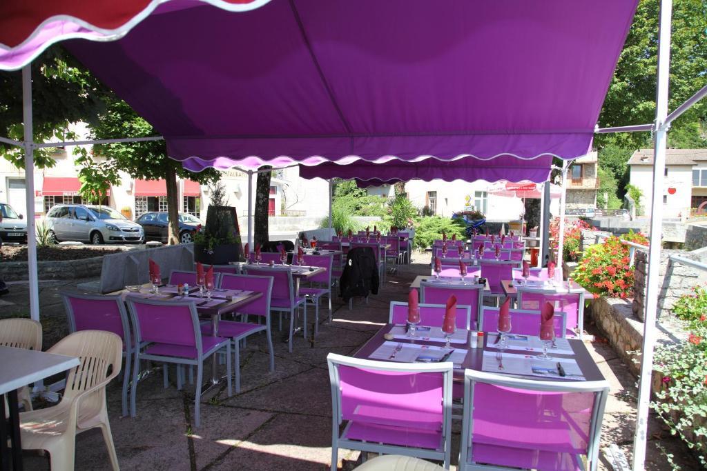 Rome Hotell Saint-Nazaire-en-Royans Exteriör bild