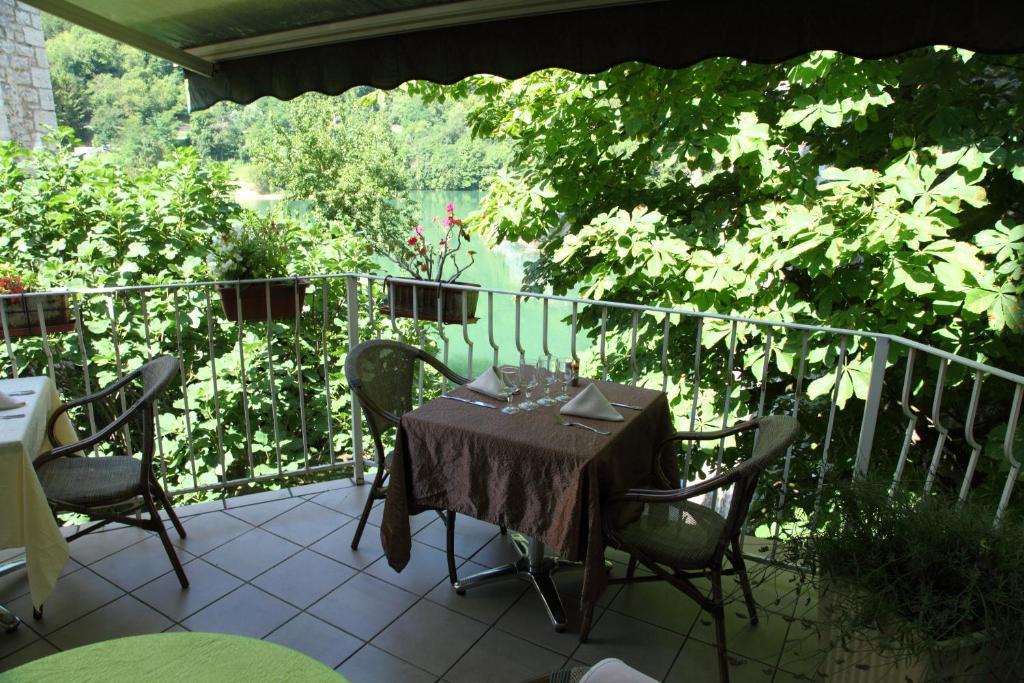 Rome Hotell Saint-Nazaire-en-Royans Exteriör bild