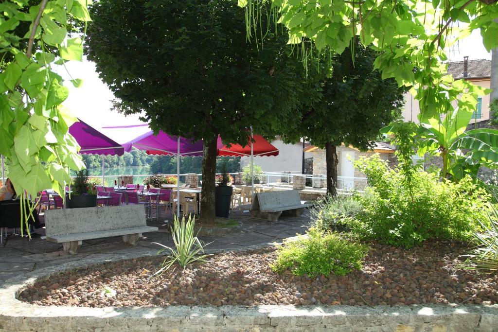 Rome Hotell Saint-Nazaire-en-Royans Exteriör bild