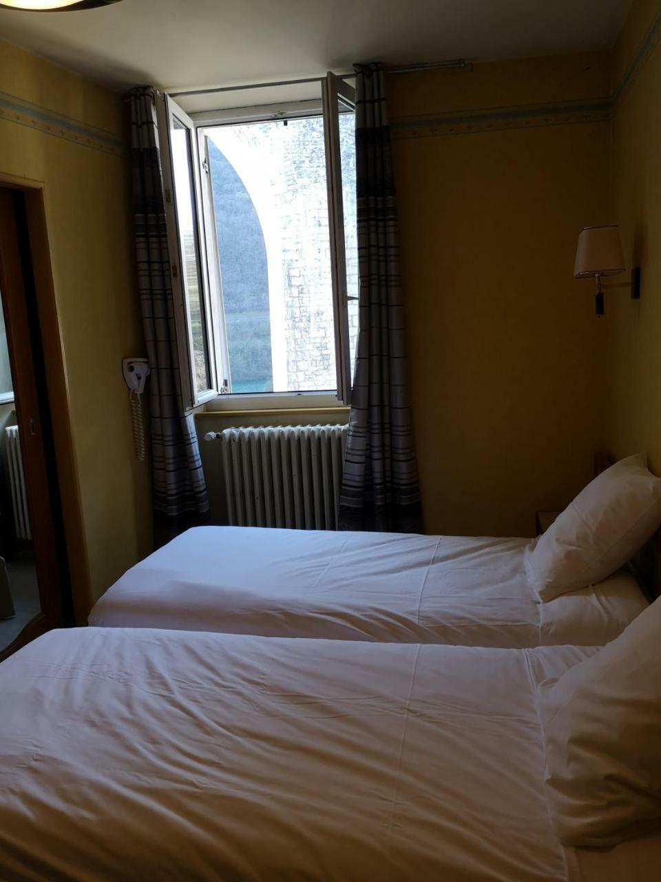 Rome Hotell Saint-Nazaire-en-Royans Exteriör bild